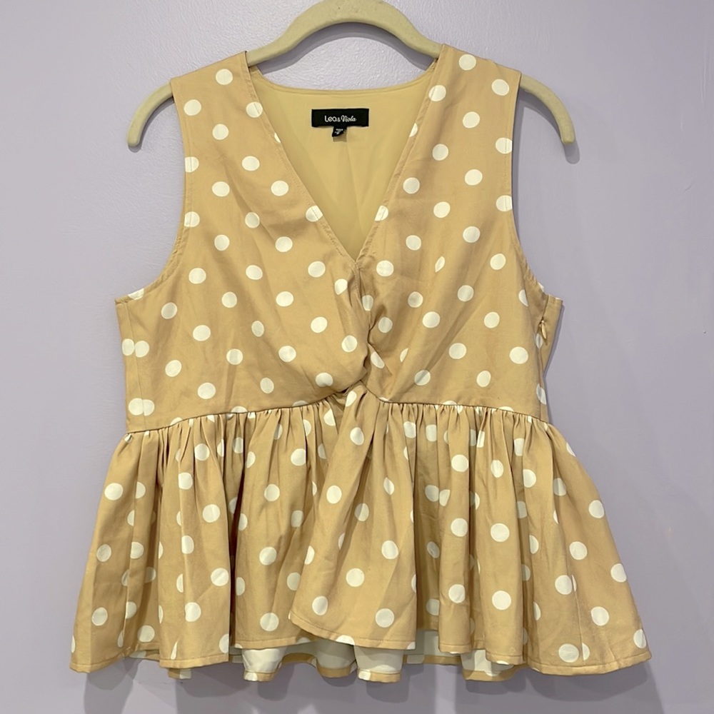 Lea & Viola Blouse Size M Tan
